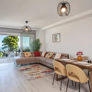 Apartment Modern New In The Heart Of Pueblo, Mijas